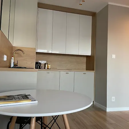 Lejlighed Z Widokiem Na Jezioro I Garazem