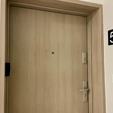 Lejlighed Z Widokiem Na Jezioro I Garazem *