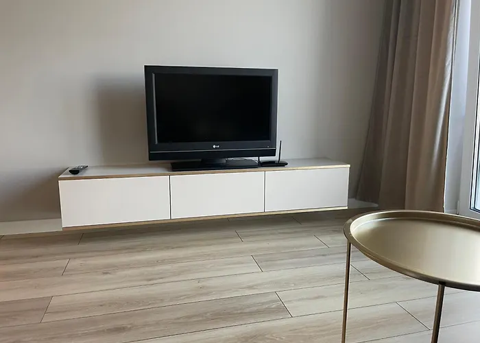 Z Widokiem Na Jezioro I Garazem * Poznan