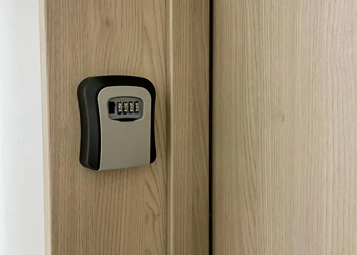 Apartamento Z Widokiem Na Jezioro I Garazem Poznan