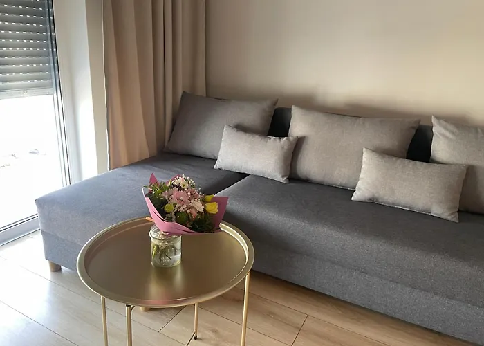 Z Widokiem Na Jezioro I Garazem * Poznan