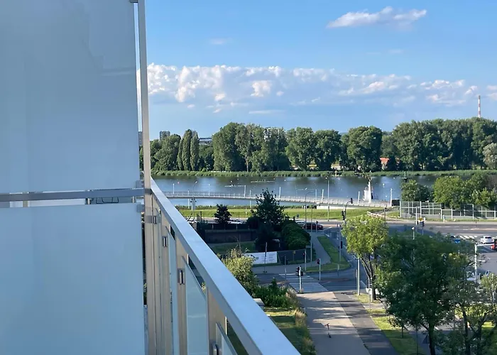 Z Widokiem Na Jezioro I Garazem Apartment Poznan